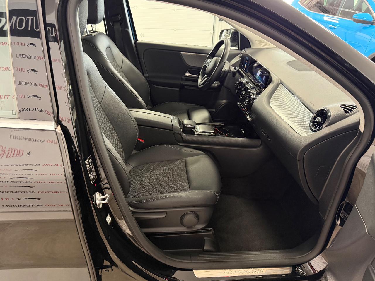 MERCEDES-BENZ GLA 200 d Automatic Executive - 8