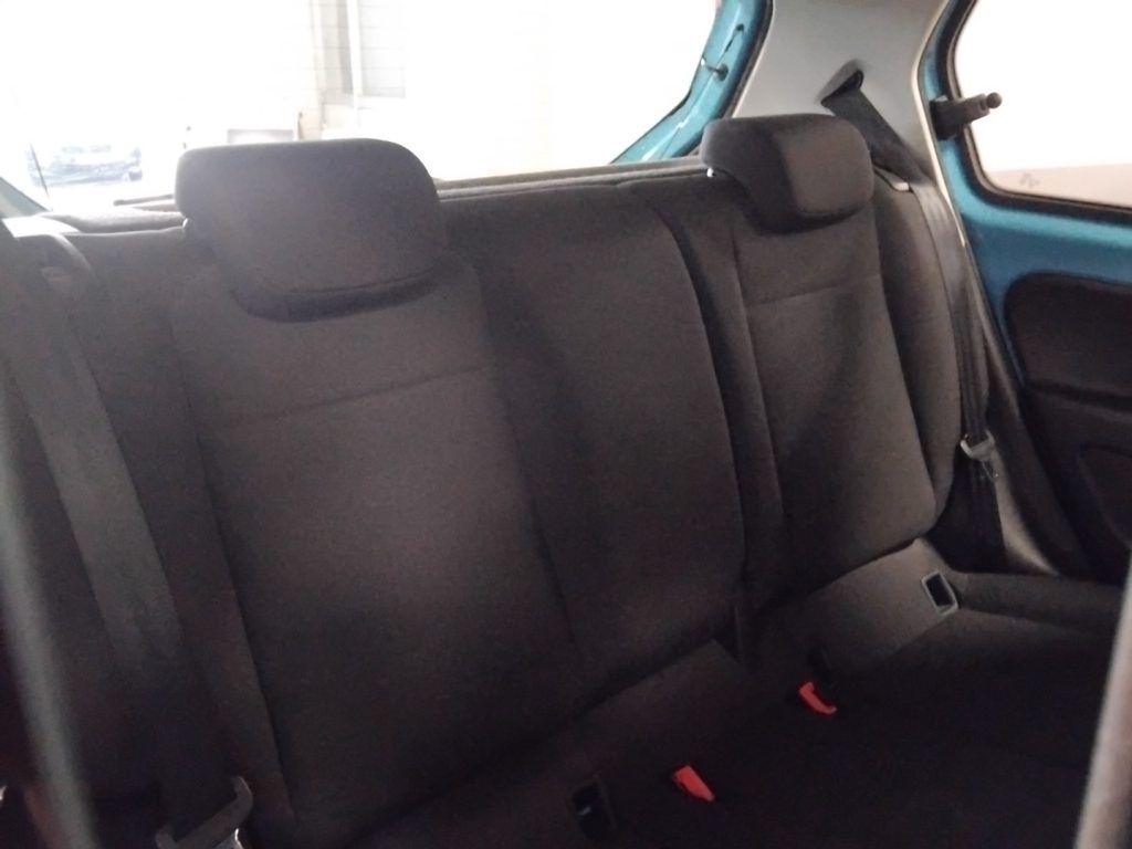 VOLKSWAGEN up! 1.0 5p. EVO move up! - 7