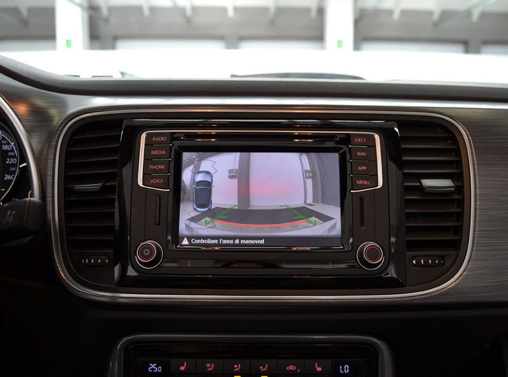 VOLKSWAGEN Maggiolino Cabrio 1.4 TSI DSG KARMANN BMT Navi-Xenon - 23