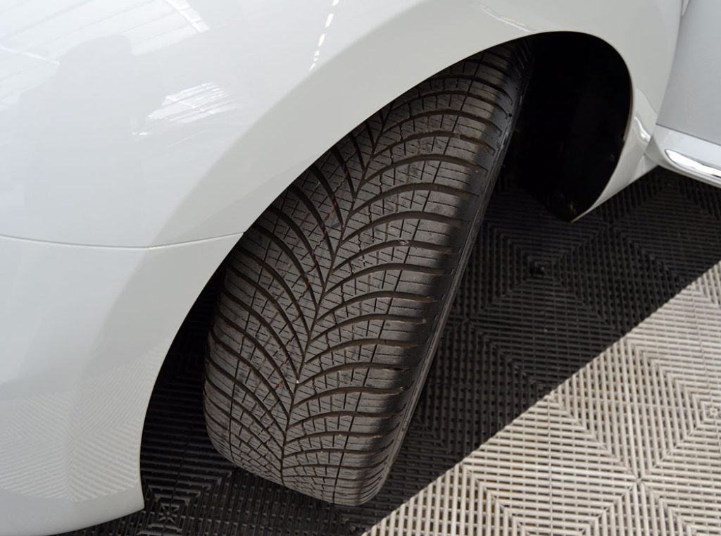 VOLKSWAGEN Maggiolino Cabrio 1.4 TSI DSG KARMANN BMT Navi-Xenon - 26