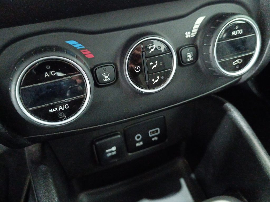 FIAT Tipo 1.6 Mjt 4 porte Lounge - 21