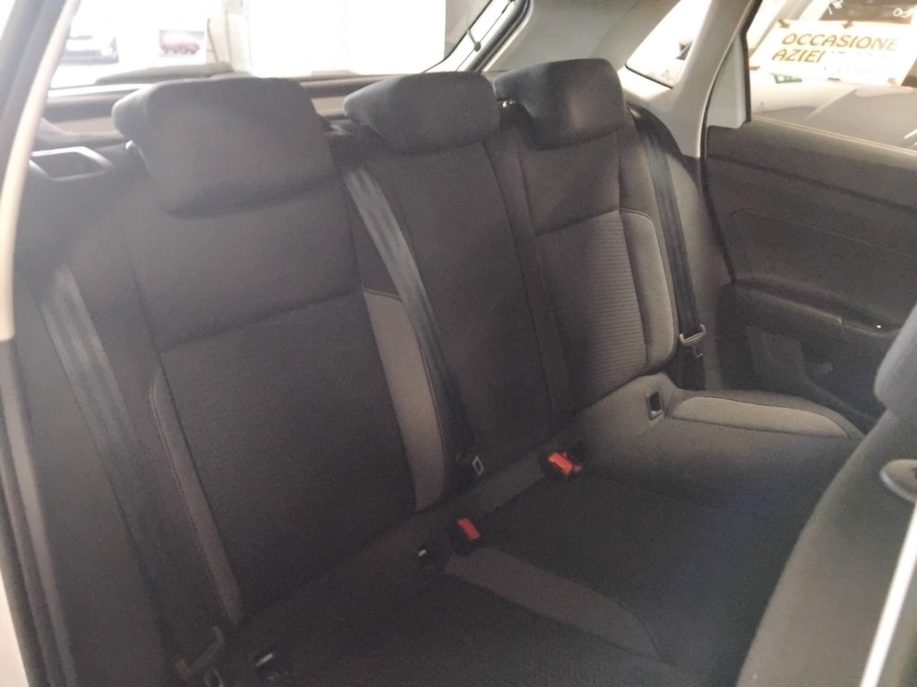 VOLKSWAGEN Polo 1.0 TSI 5p. Life - 11
