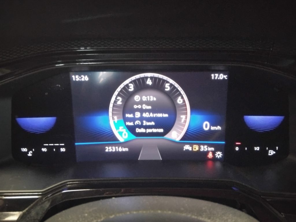 VOLKSWAGEN Polo 1.0 TSI 5p. Life - 23