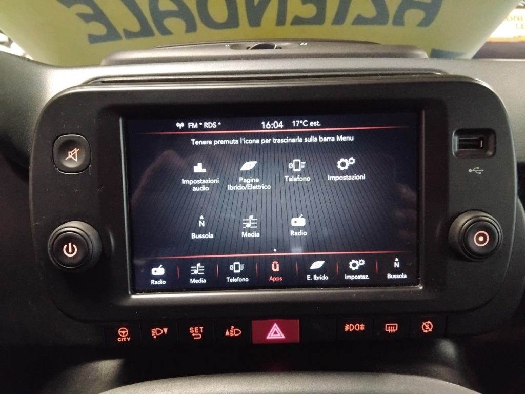 FIAT Panda Cross 1.0 Hybrid - 18