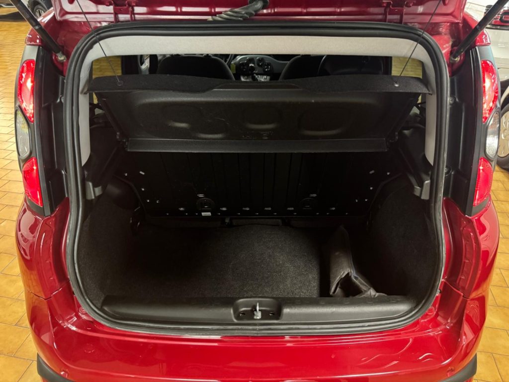 FIAT Panda Cross 1.0 Hybrid - 6