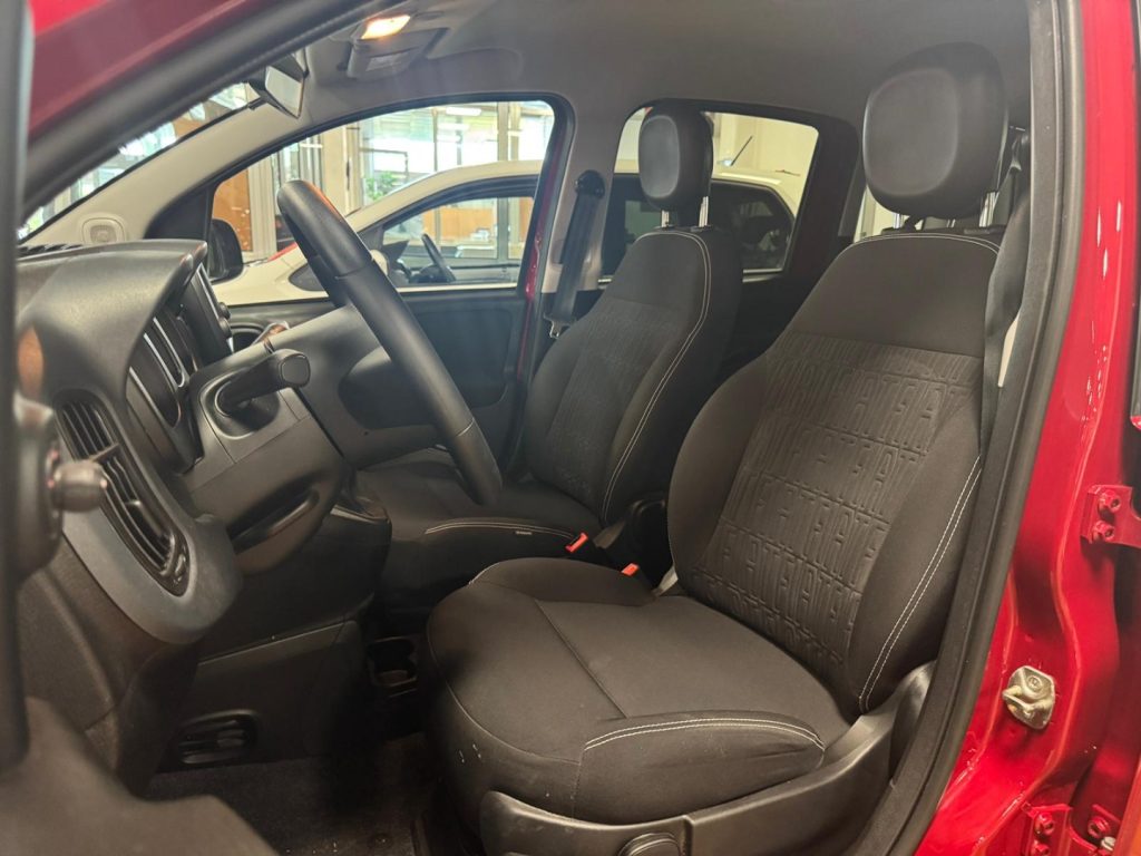 FIAT Panda Cross 1.0 Hybrid - 13