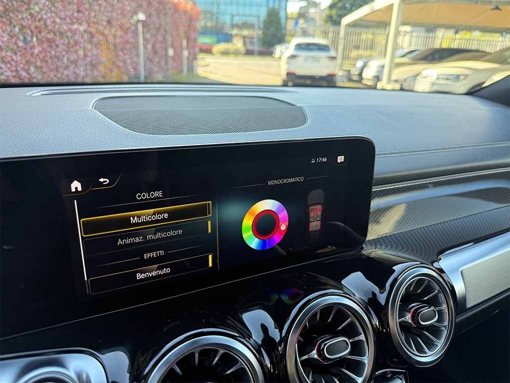 MERCEDES-BENZ GLB 200 d Premium 4matic TELECAMERA POST. CERCHI 20 - 23