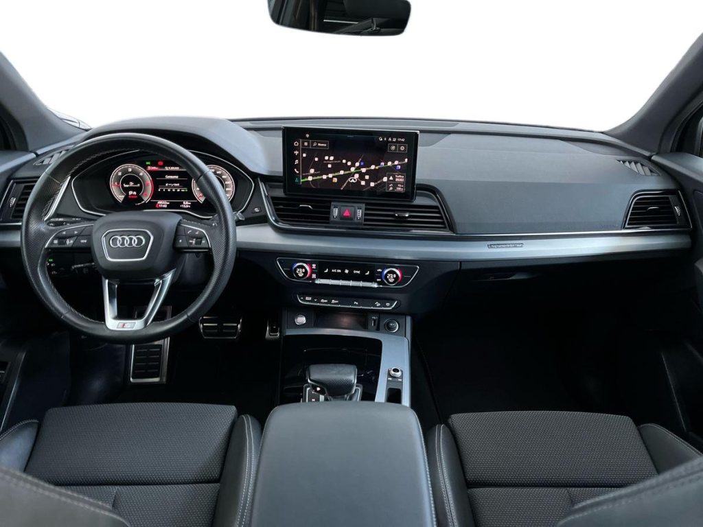 AUDI Q5 SPB 40 TDI quattro S tronic S line - 9