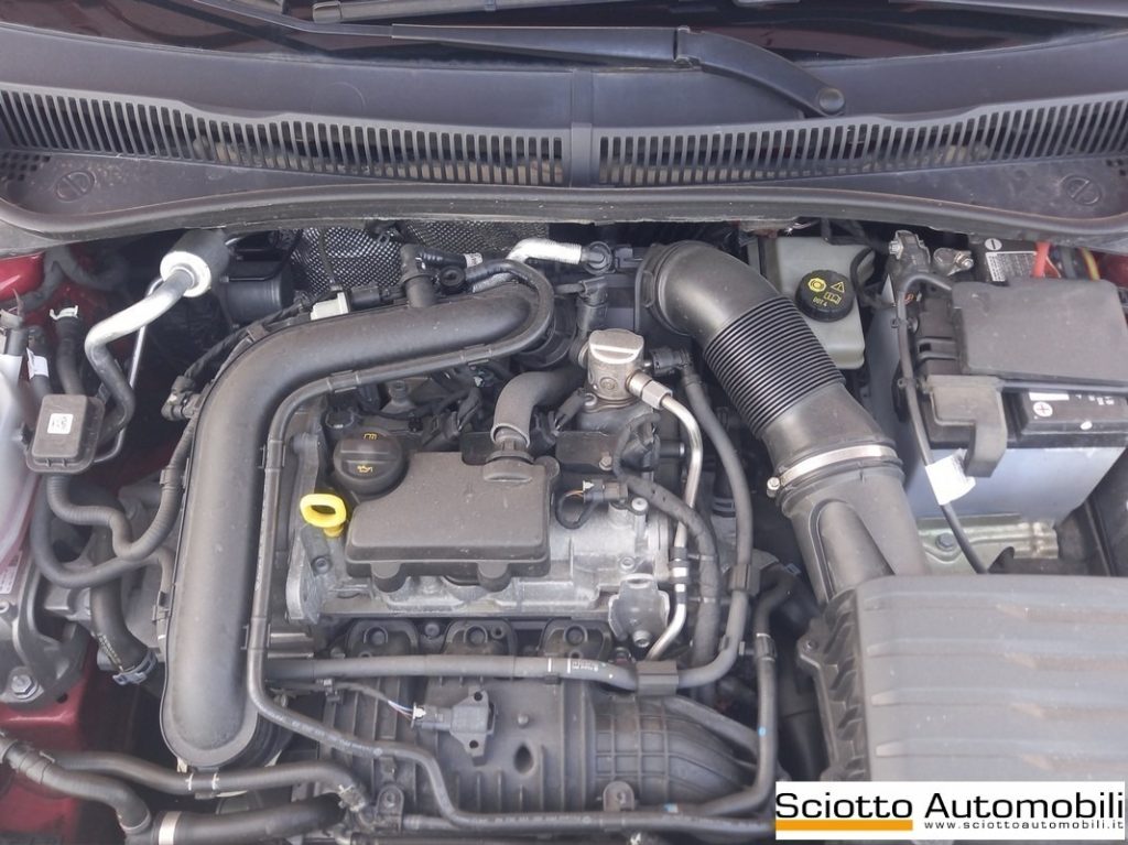 VOLKSWAGEN Taigo 1.0 TSI 110 CV R-Line - 18