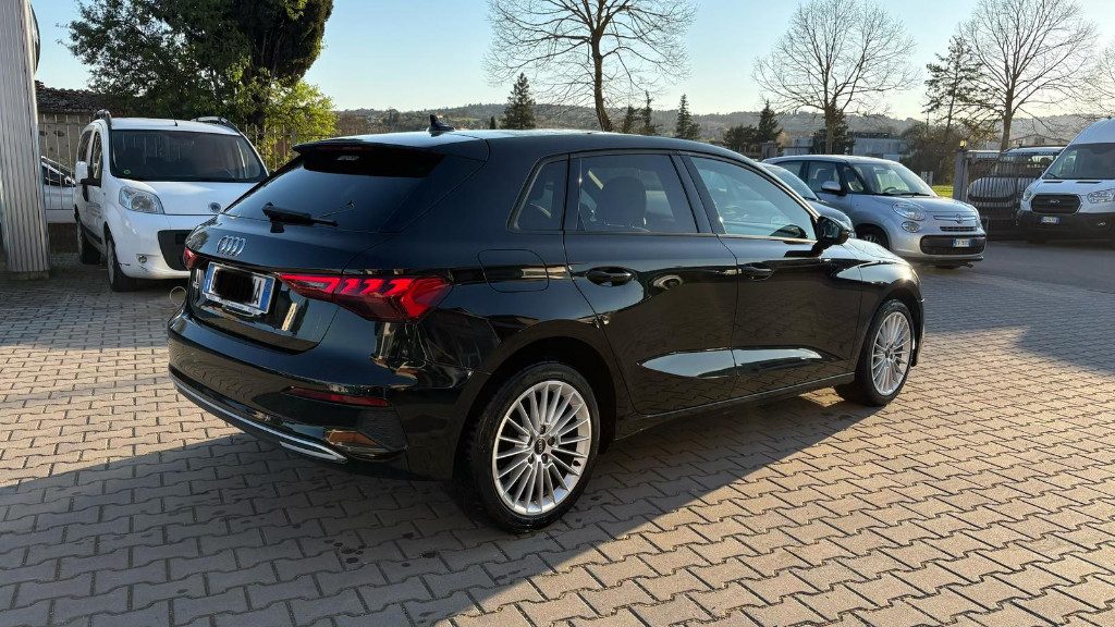 AUDI A3 SPB 30 TDI S tronic Business Advanced - 3