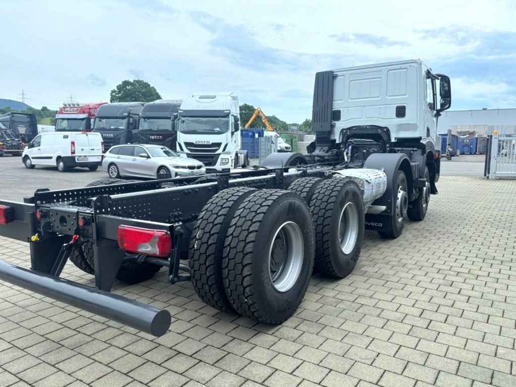 IVECO T-WAY 540 8x4 E6 NUOVO + INTARDER - 4