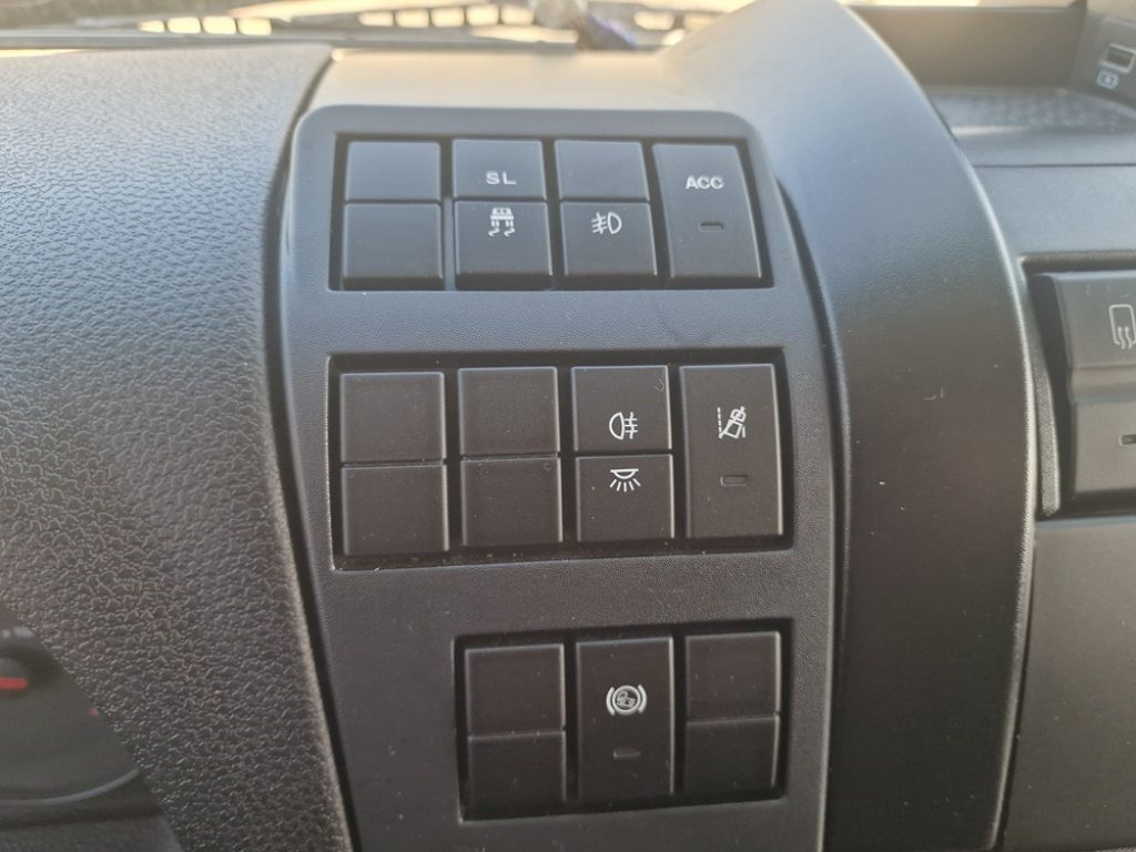 IVECO EUROCARGO 75E21 P EURO 6e FURGONE 6,20 SPONDA - 13