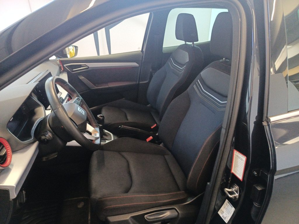 SEAT Arona Arona 1.0 ecotsi FR 95cv - 8