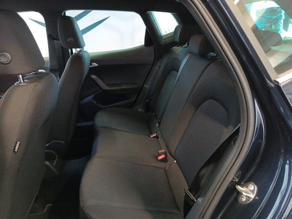 SEAT Arona Arona 1.0 ecotsi FR 95cv - 9