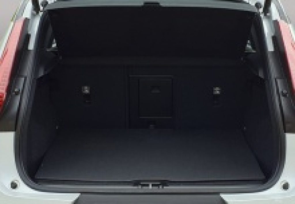 VOLVO XC40 2.0 B3 Core Auto - 7