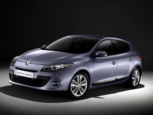 RENAULT Megane Bianco pastello
