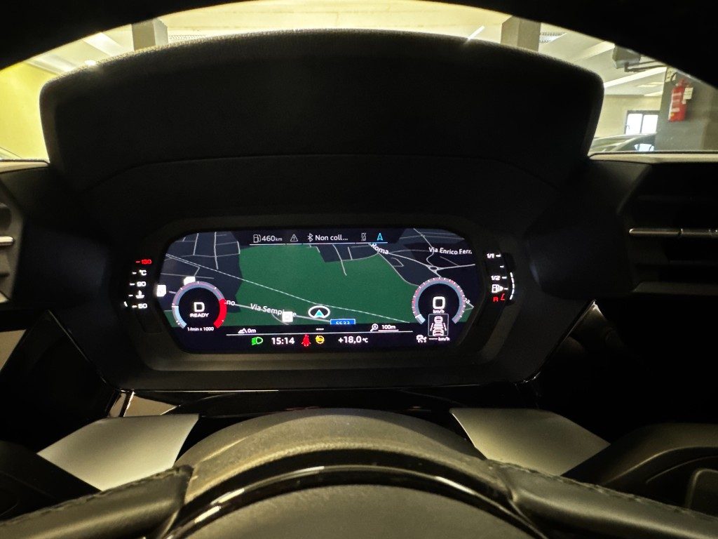 AUDI A3 Sedan 35 TDI Stronic Business Advanced - 14