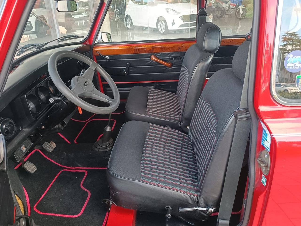 AUSTIN Mini Mayfair - 5