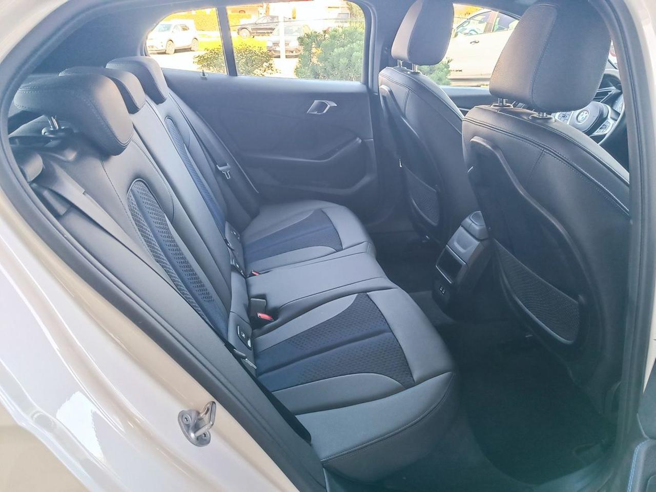 BMW 116 d 5p. Msport Aut. - 13