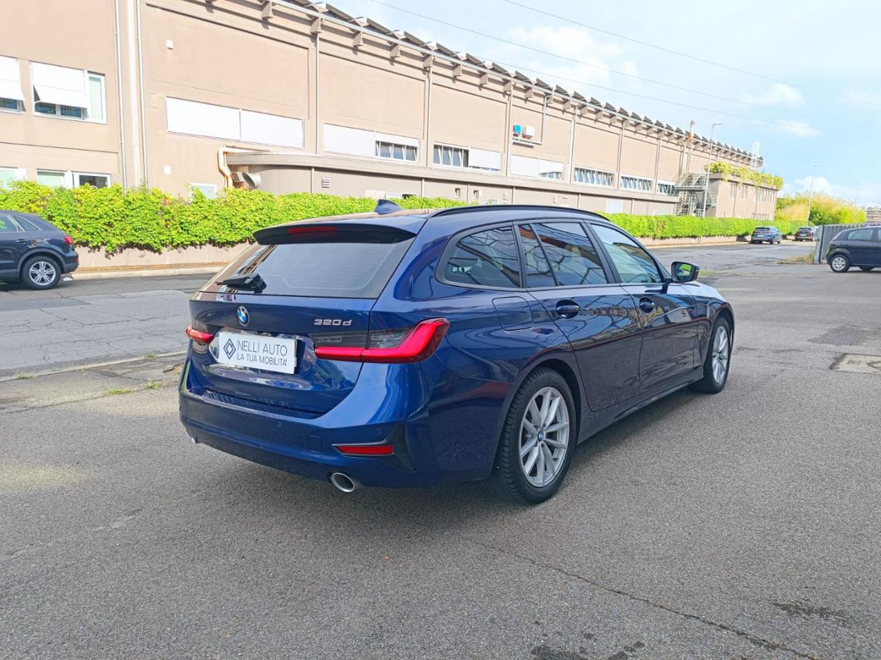 BMW 320 d 48V Touring Business Advantage - 2