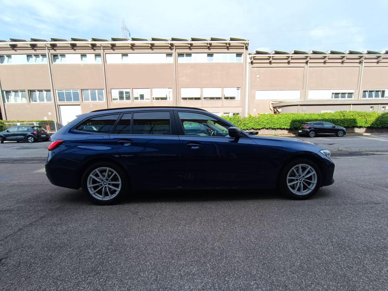 BMW 320 d 48V Touring Business Advantage - 5