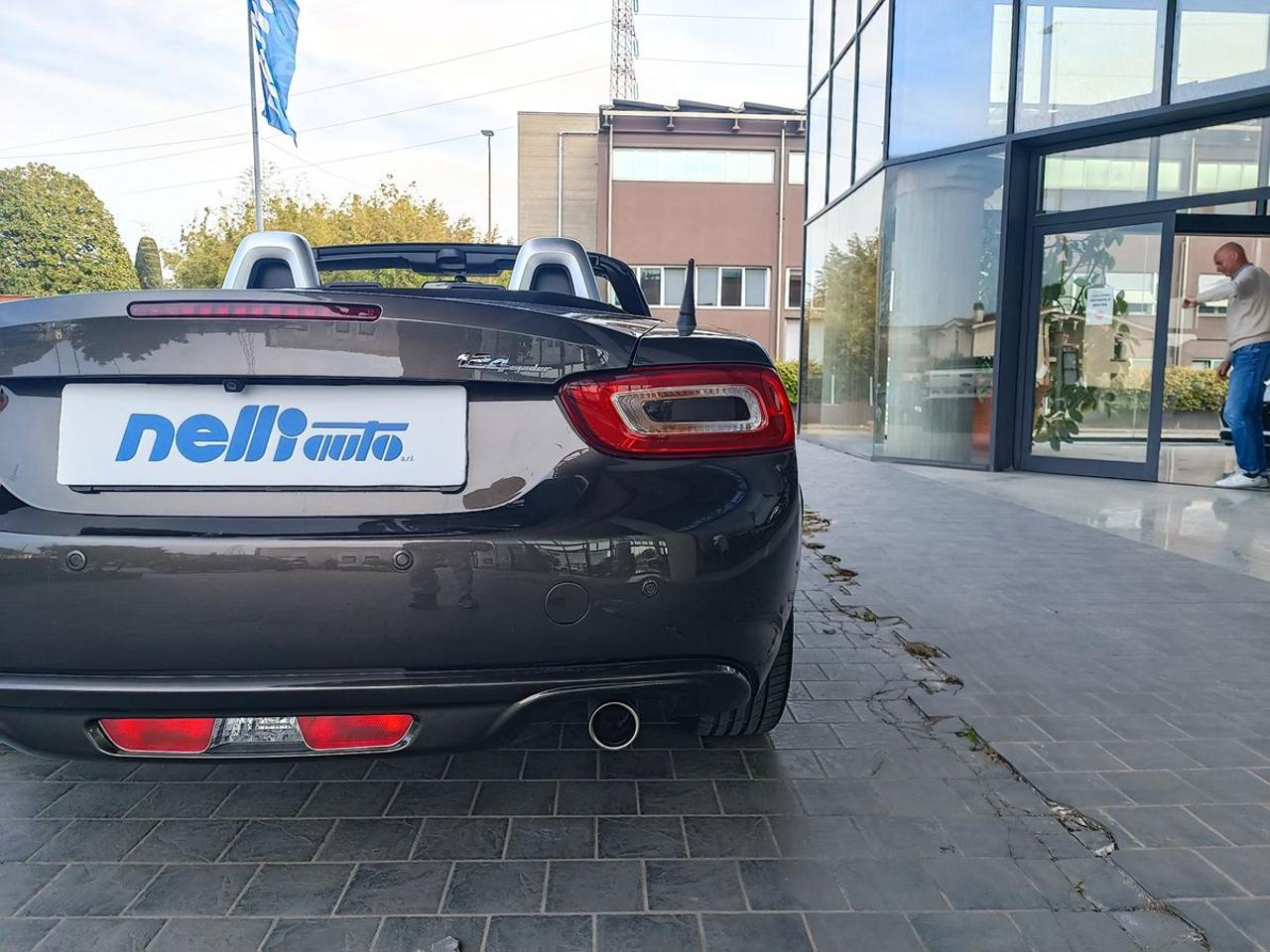 FIAT 124 Spider 1.4 MultiAir Lusso - 25