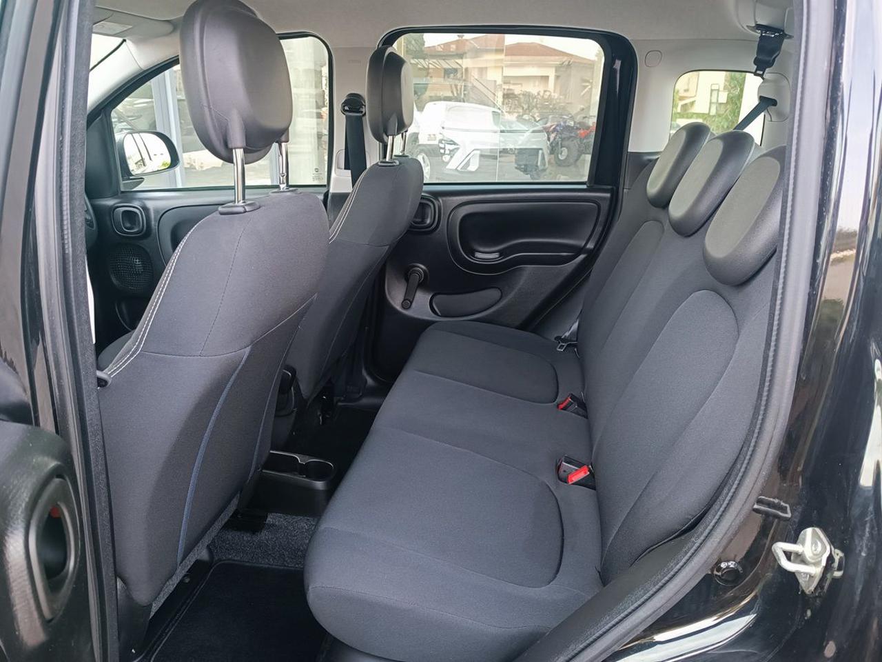 FIAT Panda 1.0 FireFly S&S Hybrid - 19