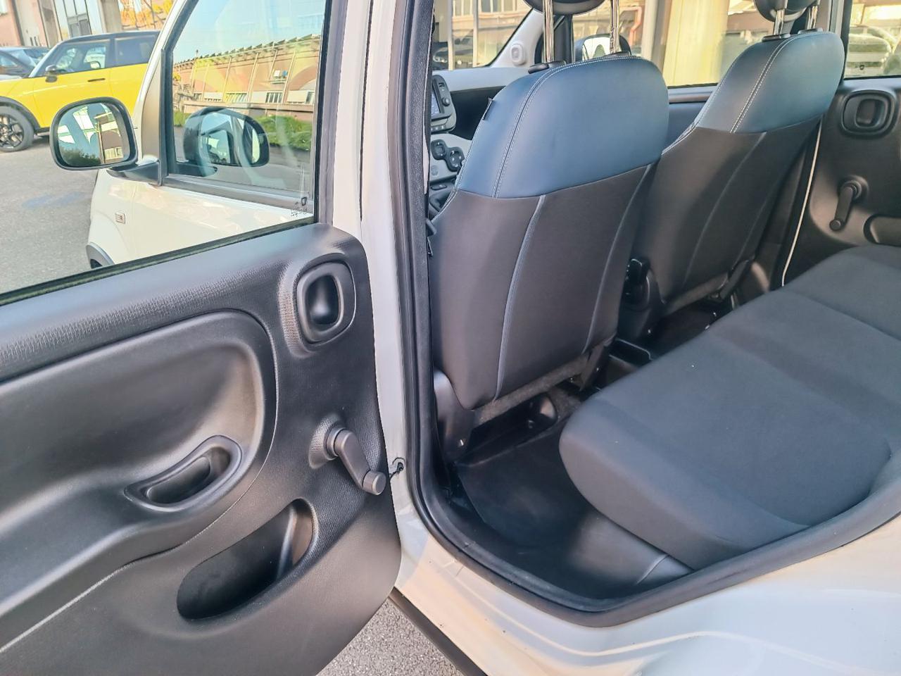 FIAT Panda 1.0 FireFly S&S Hybrid City Cross - 9