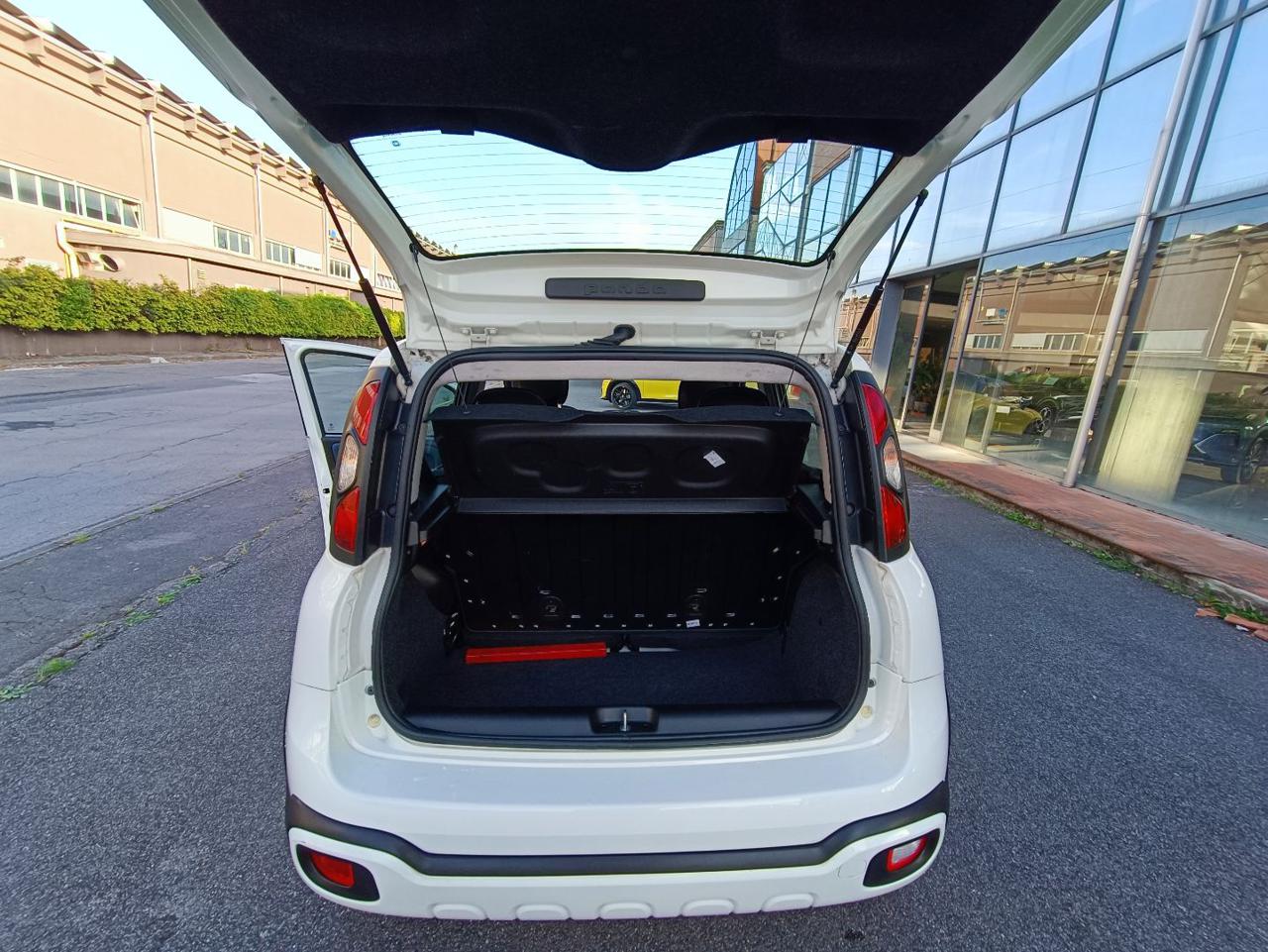 FIAT Panda 1.0 FireFly S&S Hybrid City Cross - 4