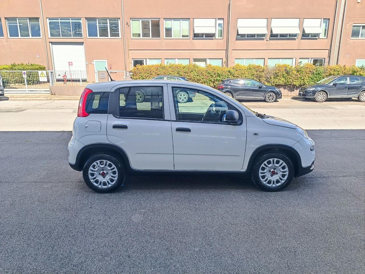 FIAT Panda 1.0 S&S Hybrid Van 2 posti - 13