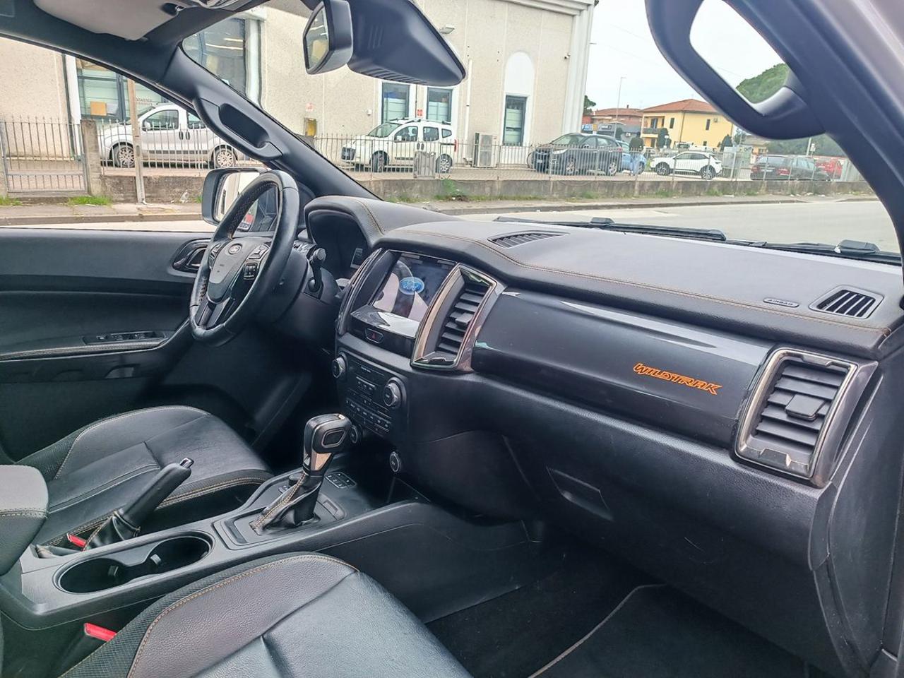 FORD Ranger 2.0 ECOBLUE aut. 213 CV DC Wildtrak 5 posti - 19