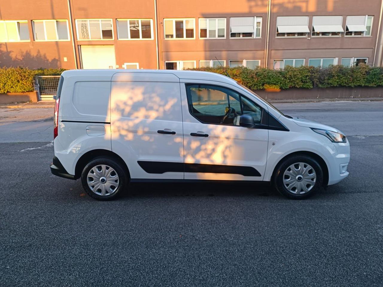 FORD Transit Connect 200 1.5 Ecoblue 100CV PC Furgone Trend - 19