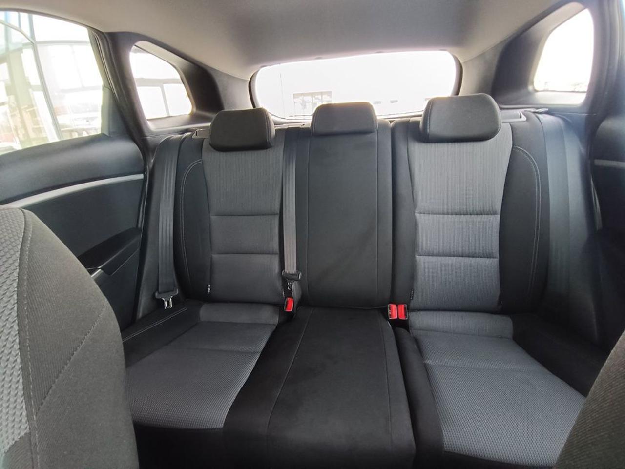 HYUNDAI i30 Wagon 1.6 CRDi Comfort - 17