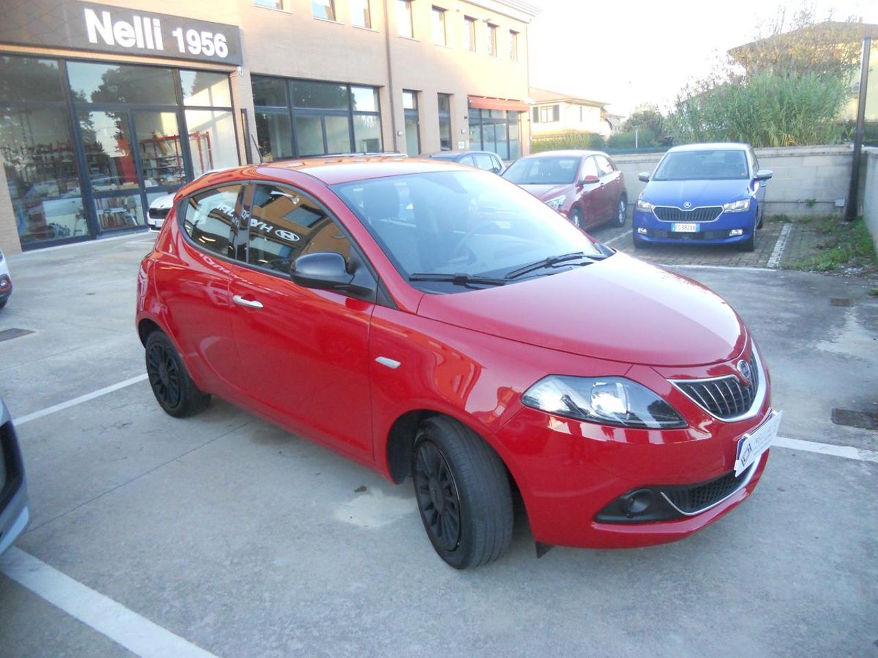 LANCIA Ypsilon 1.0 FireFly 5 porte S&S Hybrid Silver - 4