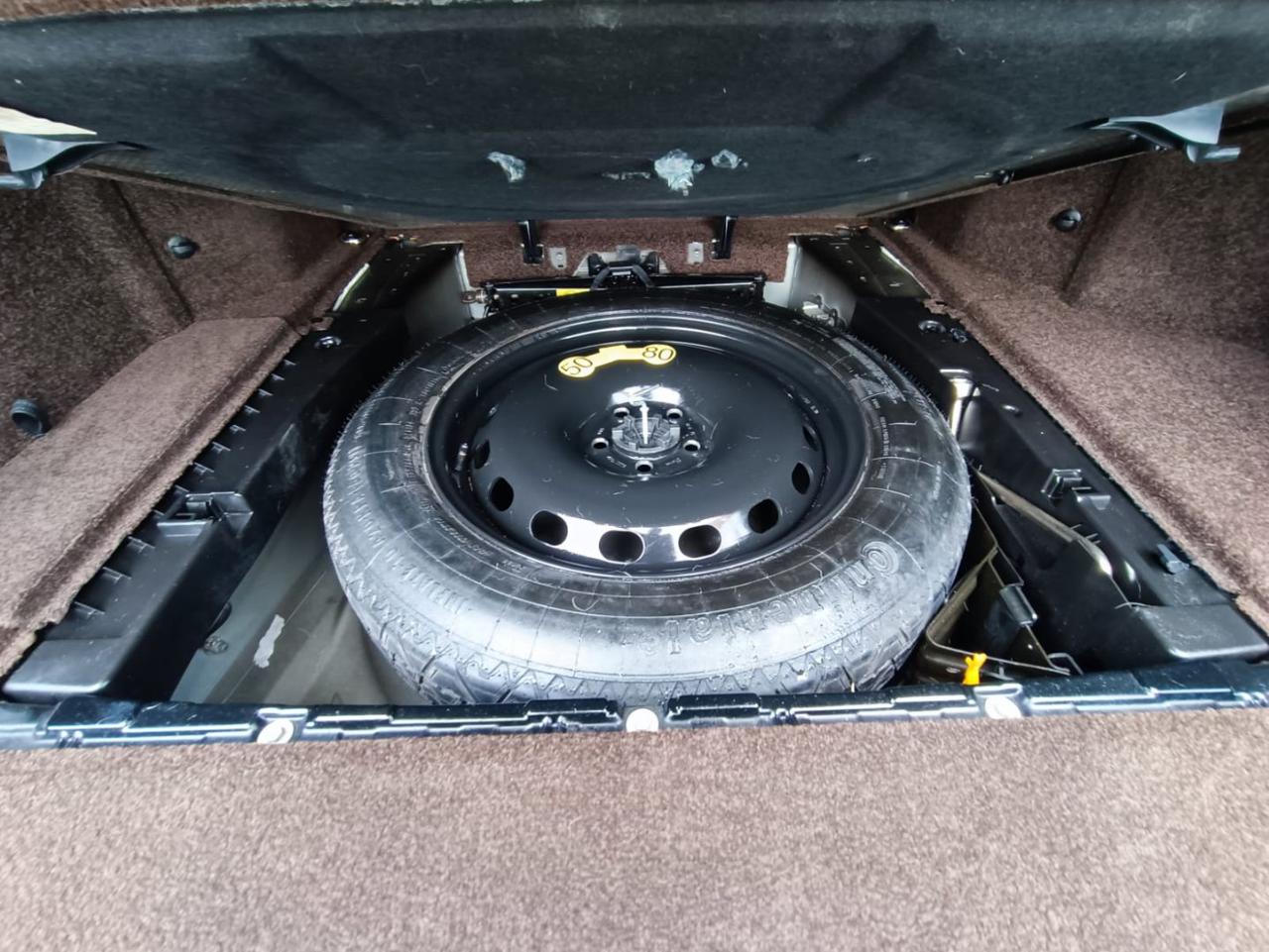 LAND ROVER Range Rover 4.4 TDV8 HSE - 18