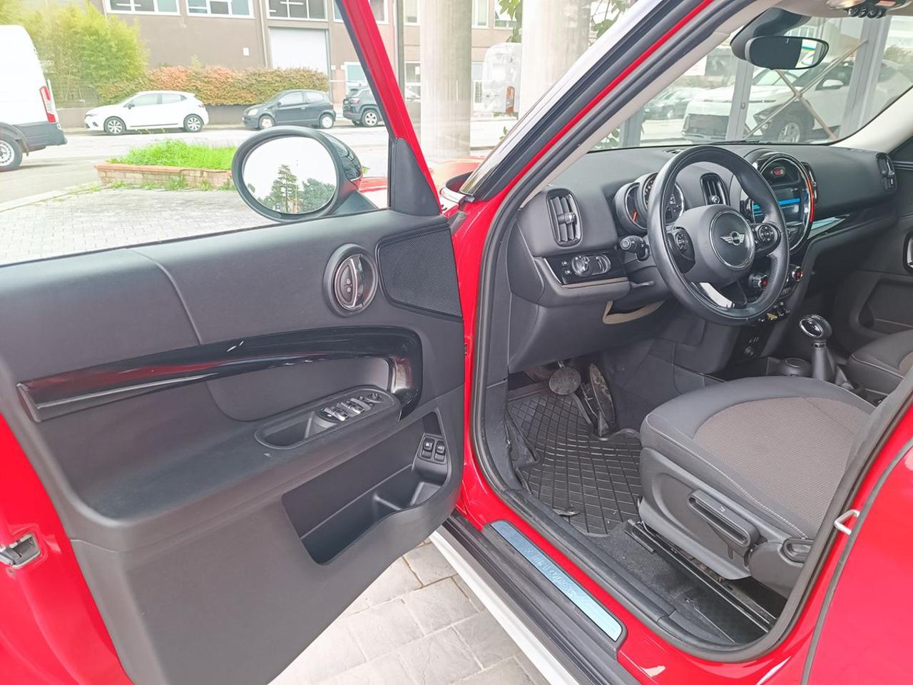 MINI Countryman 1.5 Cooper S E Hype Countryman ALL4 Automatica - 24