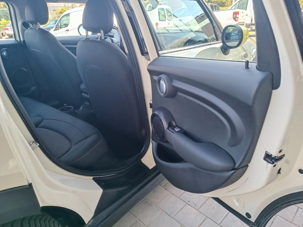 MINI One 1.5 One 75 CV 5 porte - 14