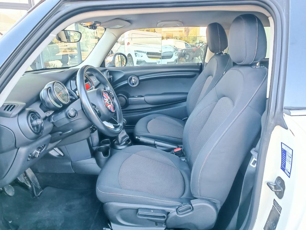 MINI One 1.5 One D - 17