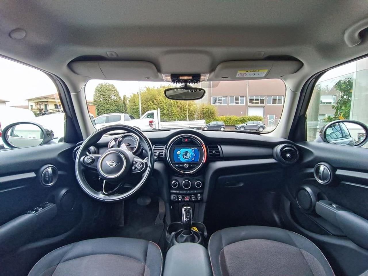 MINI One 1.5 One Hype 5 porte - 10