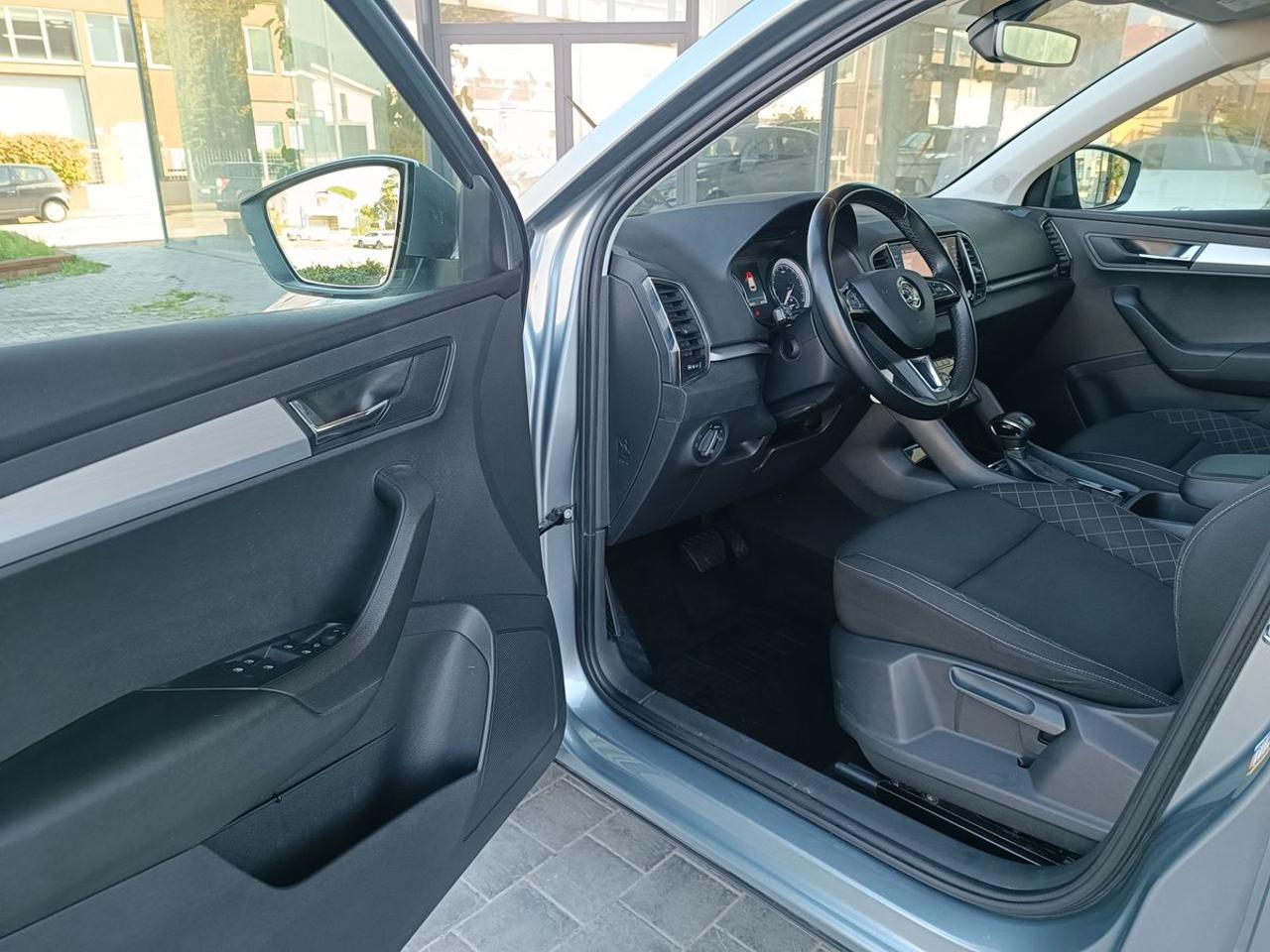 SKODA Karoq 1.6 TDI SCR DSG Ambition - 5