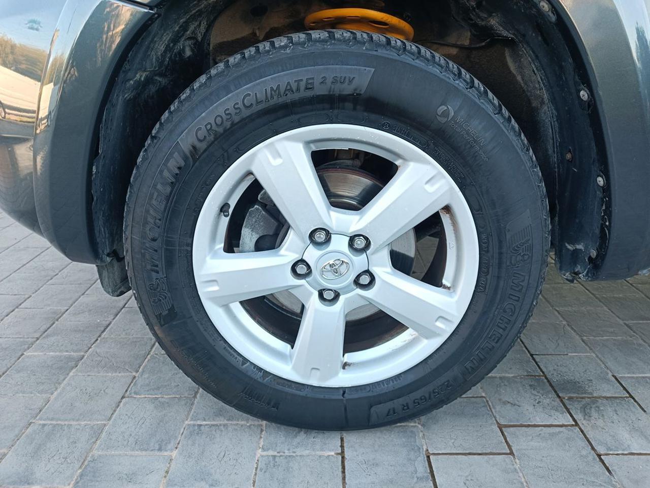 TOYOTA RAV 4 MY23 RAV4 2.2 D-4D 177 CV Luxury - 19