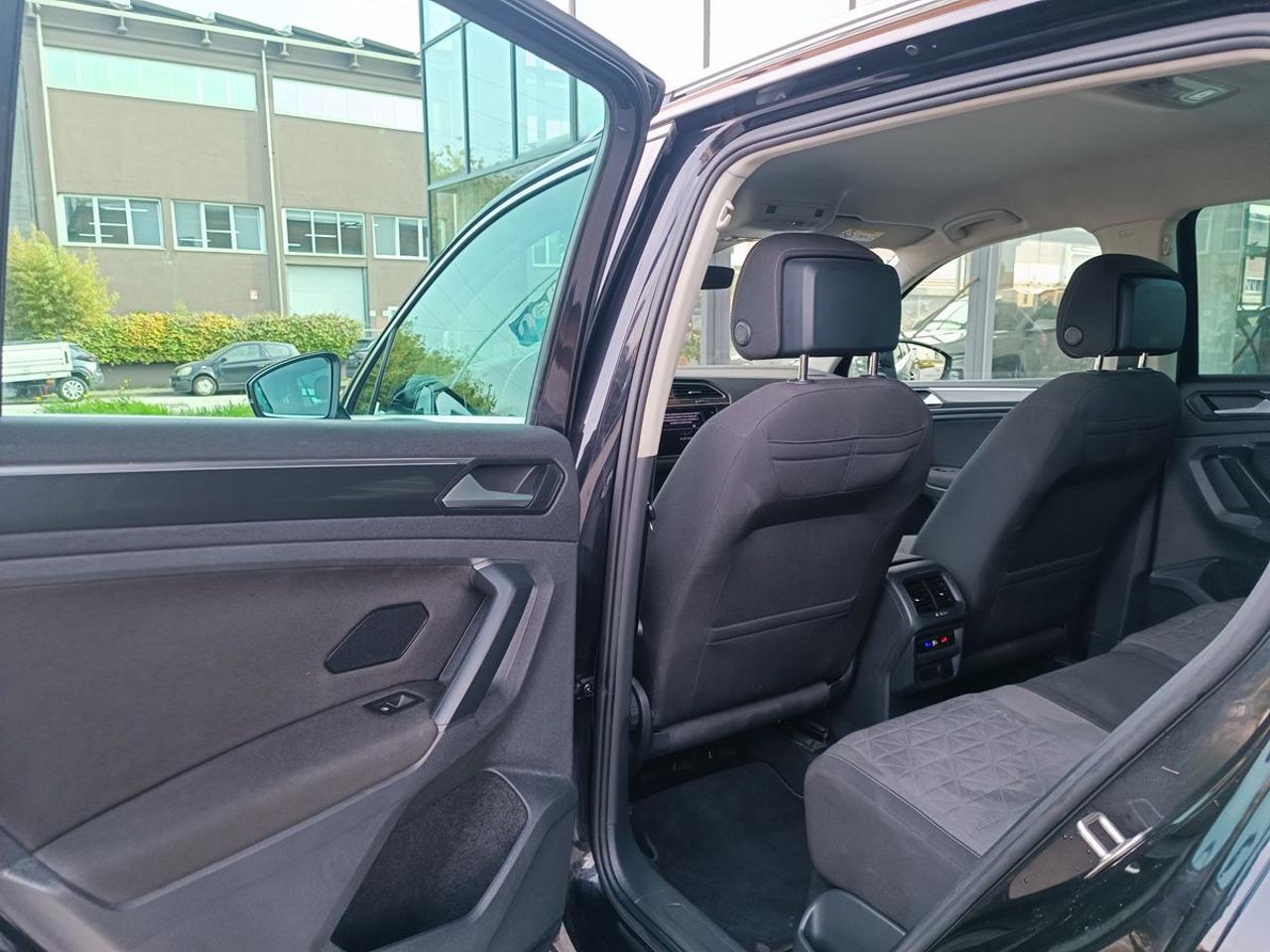 VOLKSWAGEN Tiguan 2.0 TDI 150 CV SCR DSG Life - 7