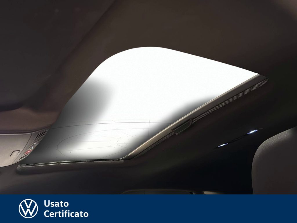 VOLKSWAGEN Taigo 1.0 tsi r-line 110cv - 20