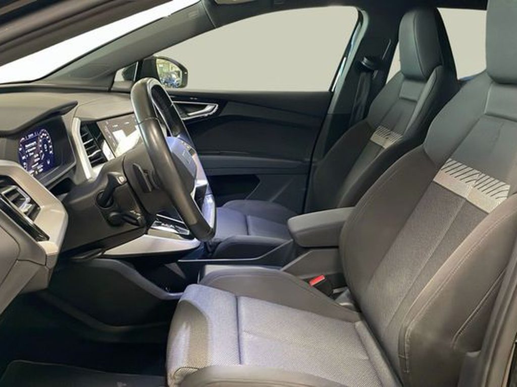 AUDI Q4 e-tron 40 business advanced - 13