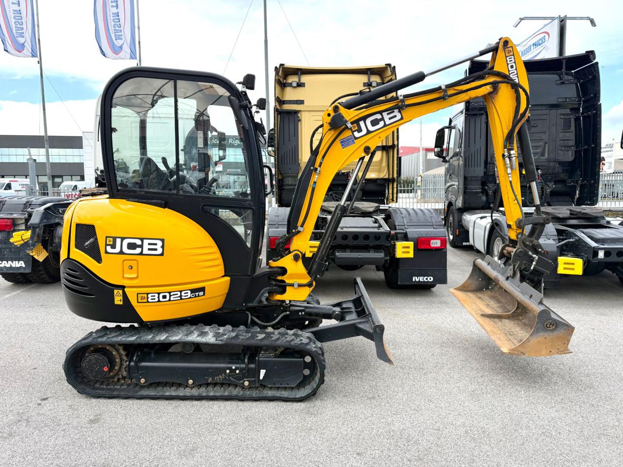 JCB 8029 CTS - 2