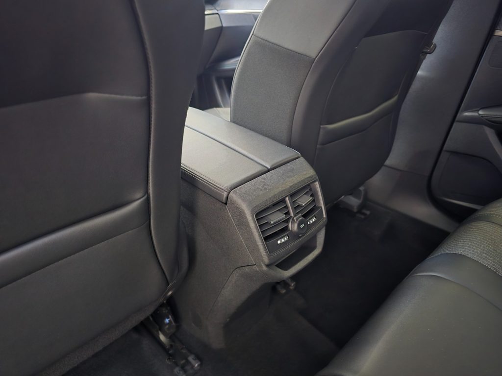 PEUGEOT 3008 BlueHDi 130 S&S EAT8 Allure - 12