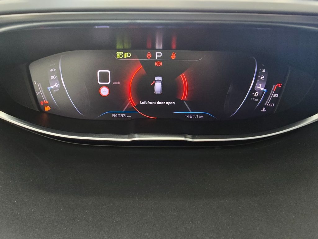 PEUGEOT 3008 BlueHDi 130 S&S EAT8 Allure - 17