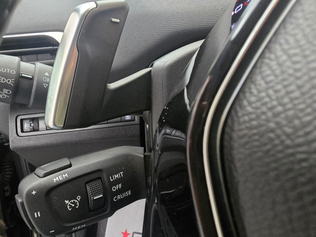 PEUGEOT 3008 BlueHDi 130 S&S EAT8 Style - 18