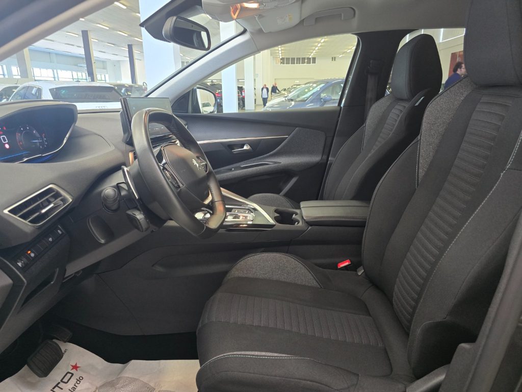 PEUGEOT 3008 BlueHDi 130 S&S EAT8 Style - 21