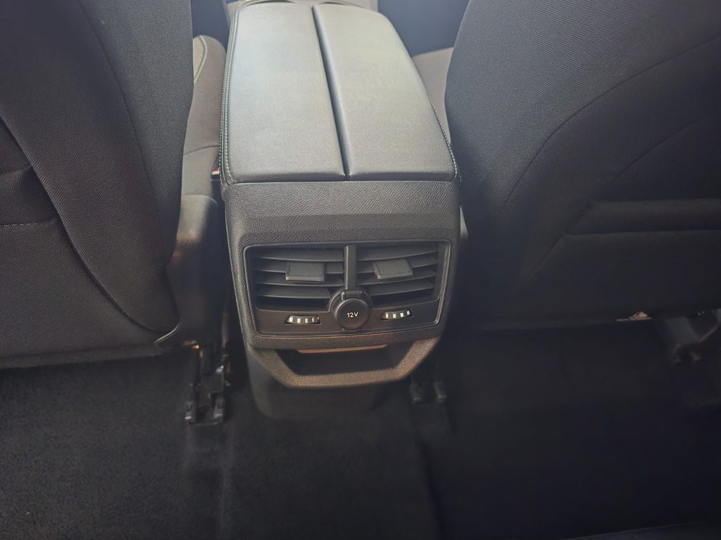 PEUGEOT 3008 BlueHDi 130 S&S EAT8 Style - 24